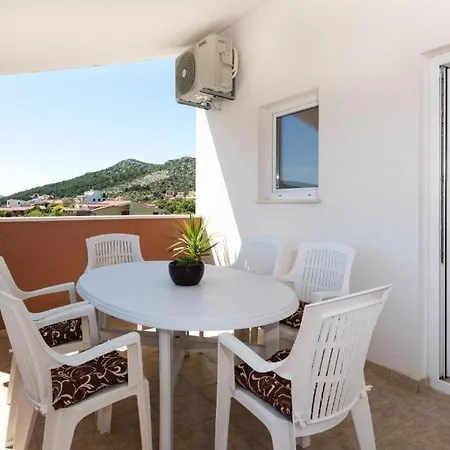 In With Sea View, Terrace, Air Conditioning, Wifi 5142-4