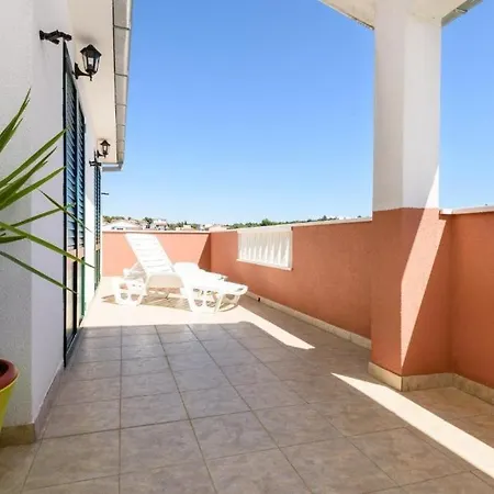 In With Sea View, Terrace, Air Conditioning, Wifi 5142-4 Apartment Seget Vranjica