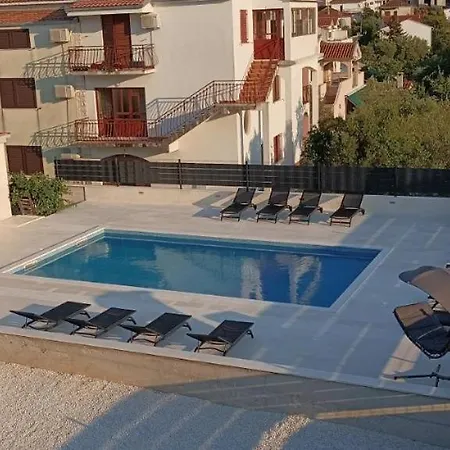 Apartment In With Sea View, Terrace, Air Conditioning, Wifi 5142-4 *